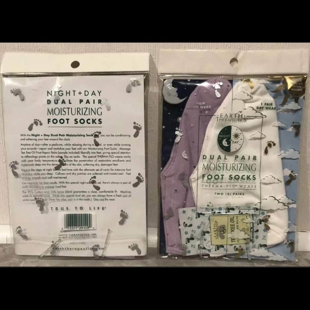 Earth Therapeutics Foot Socks - Picture 2 of 2